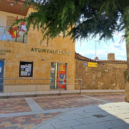 Vinarius, Posada Rural Castellanos de Villiquera Eksteriør billede