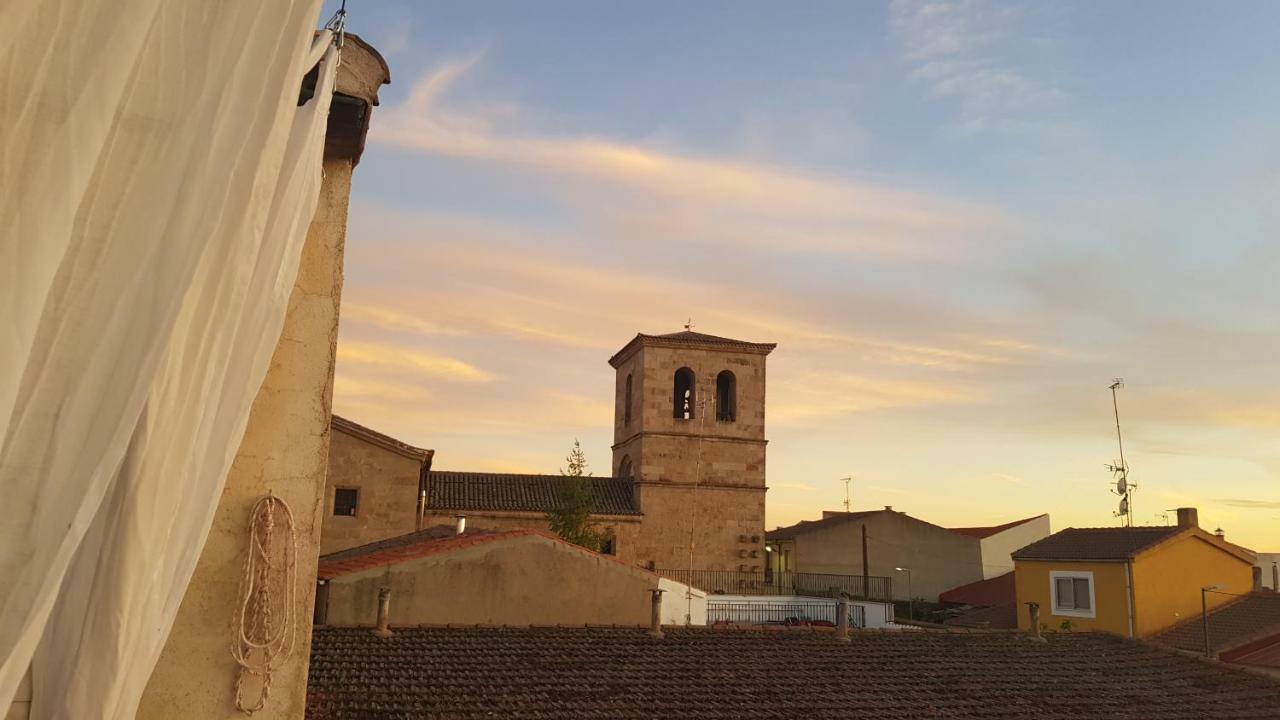 Vinarius, Posada Rural Castellanos de Villiquera Eksteriør billede